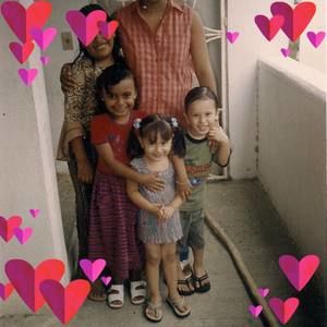 Meet your Posher, Elena